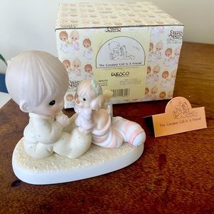 Precious moments by Anasco. The greatest gift is a friend. New in box numbered